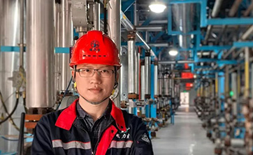 祝贺技术总工卫荣辉获选国家“先进基础工艺人才”